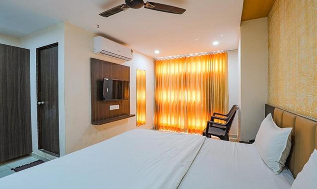 Fabhotel The Heaven Ahmedabad Eksteriør billede