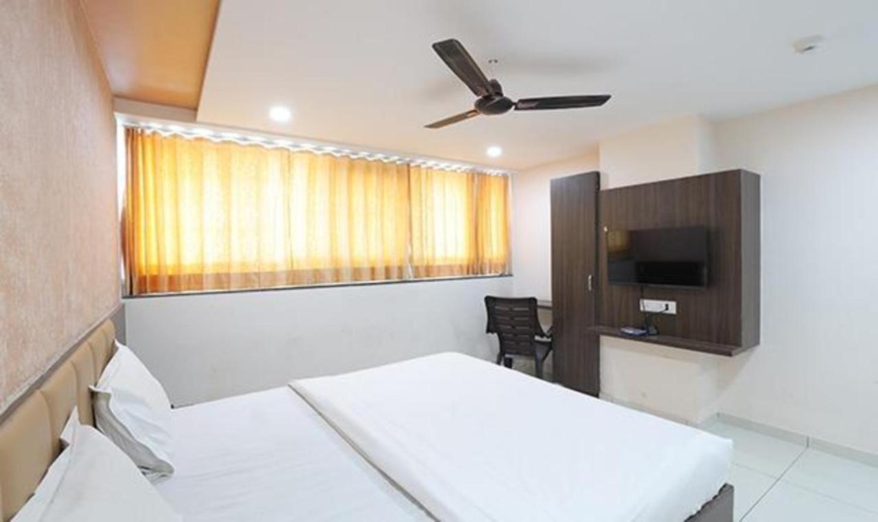 Fabhotel The Heaven Ahmedabad Eksteriør billede